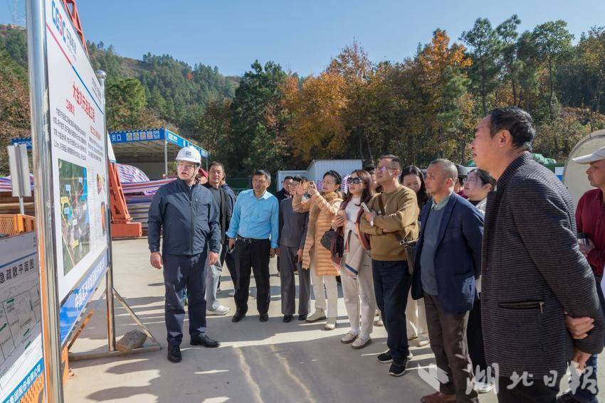 文艺赋能水利 笔墨礼赞民生.docx