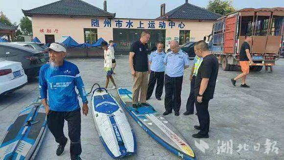 广水交警圆满完成2024年湖北省桨板赛交通安保任务