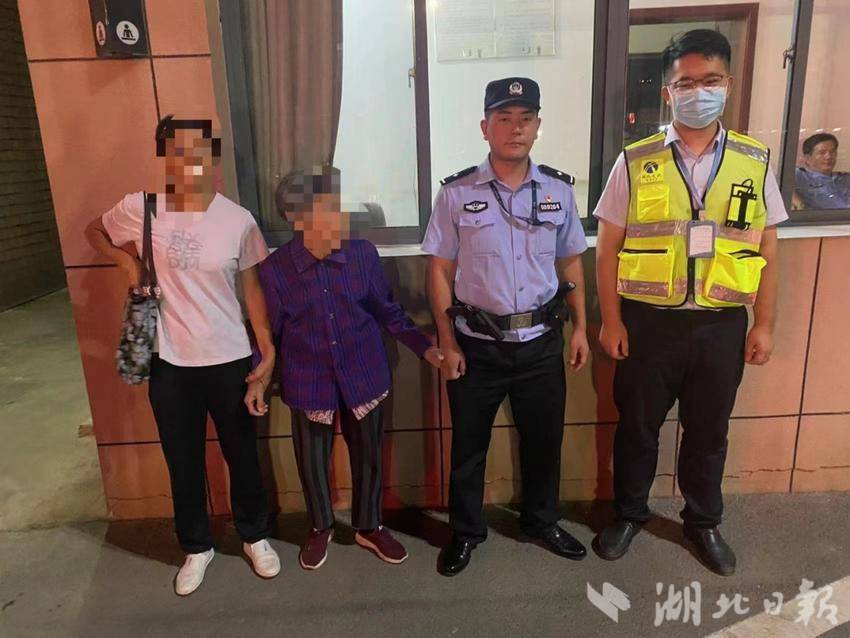 [2023.10.24]鄂州庙岭派出所：打造“升级版”警务破解“平安乡镇”治理难题(1).docx