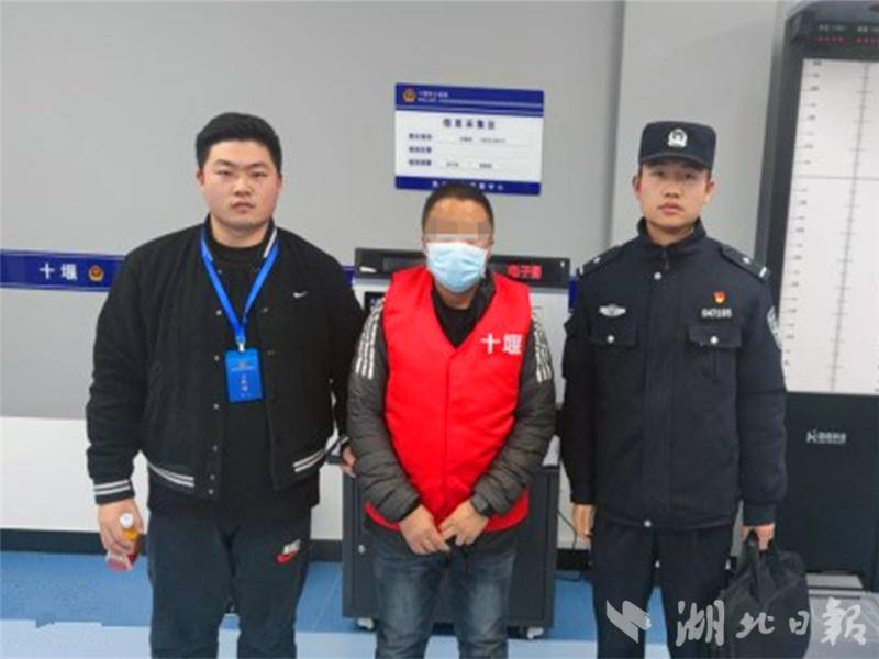 郧阳警方破获盗窃案 为企业追回2吨重被盗钢筋.doc