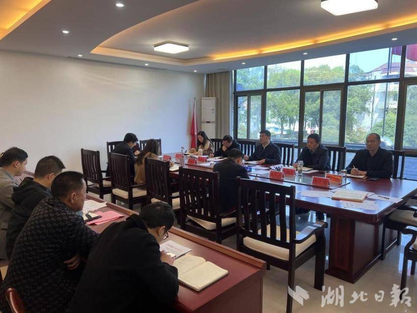 赋能成长蓄势前行——石佛寺镇扎实推进“干部素质提升年”.docx