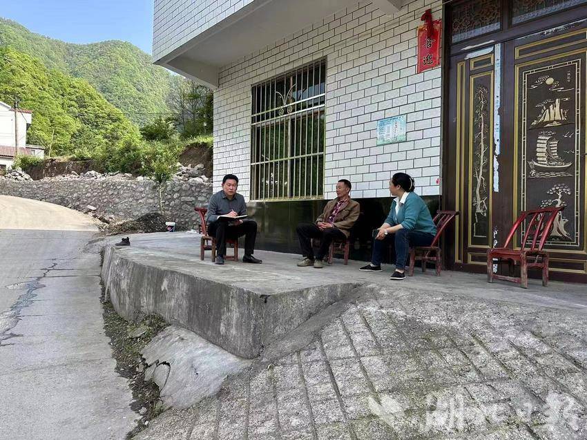 竹溪县丰溪镇当好“三大员”深入推进“六访六促” - 湖北日报新闻客户端