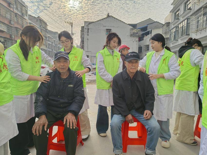 2025年杜湖社区重阳节活动.doc