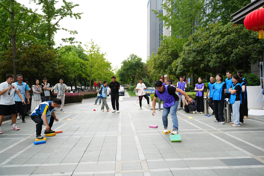万松街道云天社区：集聚区党委视角 -9.30.doc
