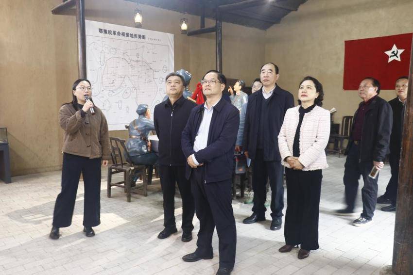 红四方面军黄安战役指挥部旧址揭牌仪式.docx