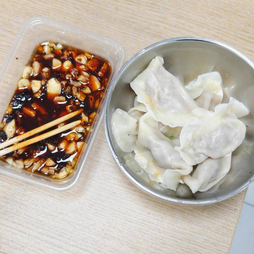 【一线传声】江北地块项目部举办包饺子活动.docx