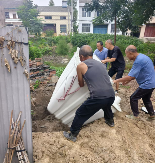 竹根滩镇以“厕所革命”提档升级为抓手，全面推进农村人居环境大提升(3).docx