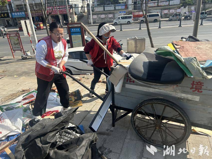 清洁家园齐参与 共建和美新邓平.docx