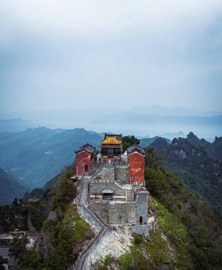 央视再度聚焦！《哪吒2》带火武当山，成国际游客心头好(1)(1).docx