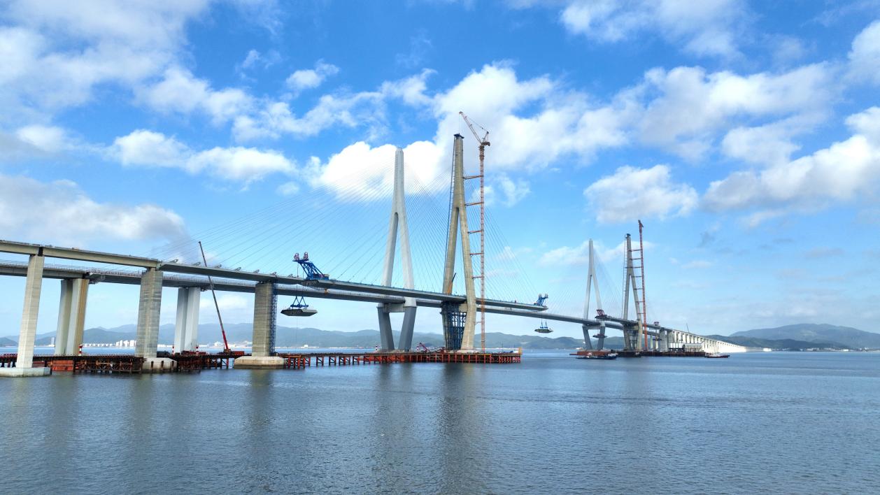 【交通强国】象山港跨海大桥南侧边跨合龙.docx