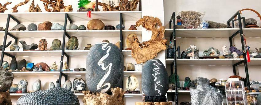 小石头大世界——天门“石痴”张亦武的别样人生.docx