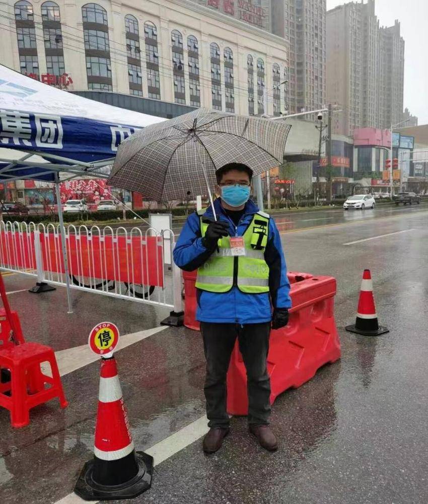 优秀教师事迹选登（3）市师德标兵材料(实小占大鹏).docx