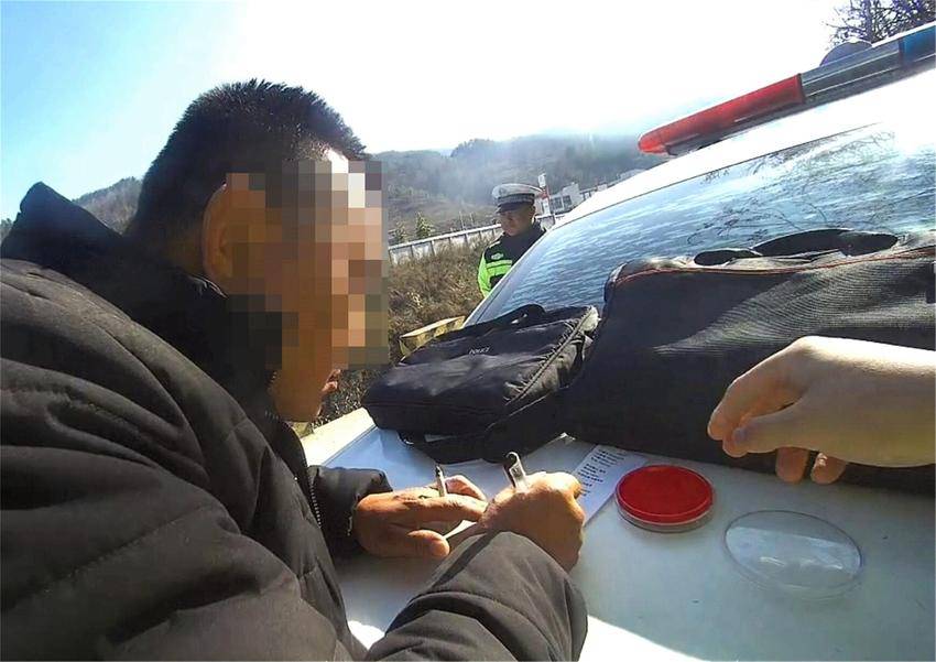 王某酒驾被查