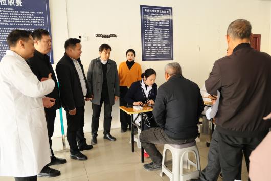 政医联动守护呼吸健康，肺癌早筛公益行动走进总口管理区（修改后）.docx