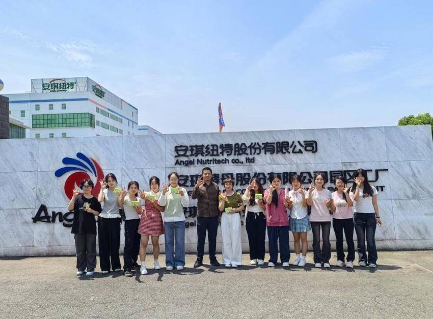 竞赛成果筑基，校企实践破局！三峡大学科技学院英语教学开启产教融合新章 (2).docx