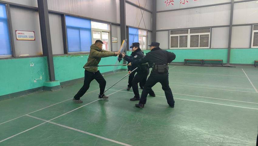 警徽闪耀守初心 忠诚担当铸警魂 ——孝昌法院司法警察庆祝第五个“中国人民警察节”.docx