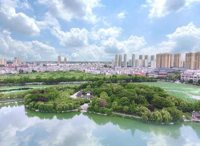 立秋的天门，天空分外美丽.docx