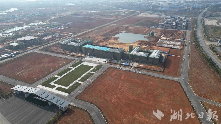 全力加速！武汉东湖学院嘉鱼教学改革基地二期刷新建设“进度条”(1).doc