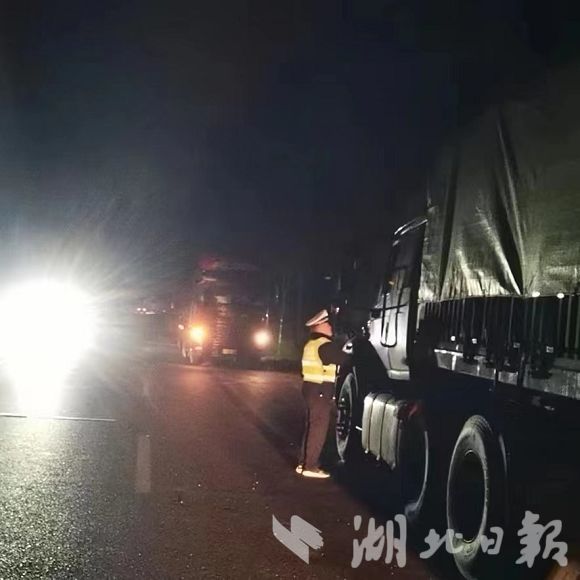 开展“春季守护行动”！广水交警“查违、除隐”齐发力