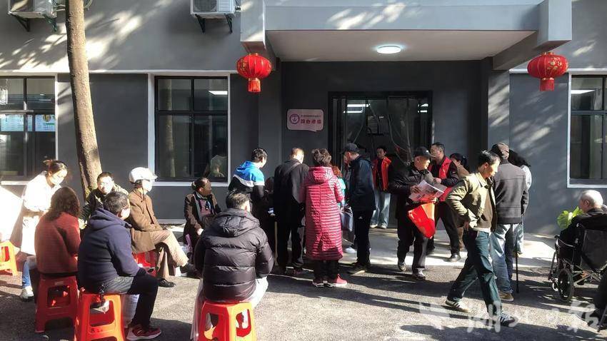 覆盆山社区开展肢体残疾人鉴定服务(1).docx