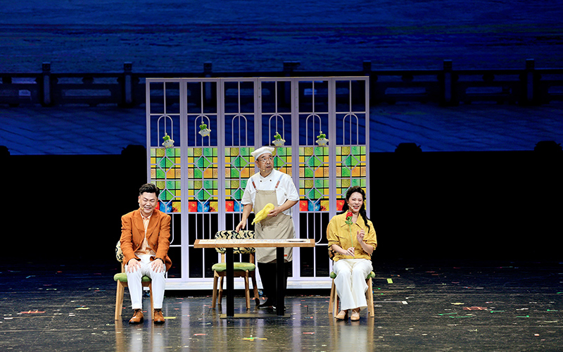 《旺铺转让》剧照。