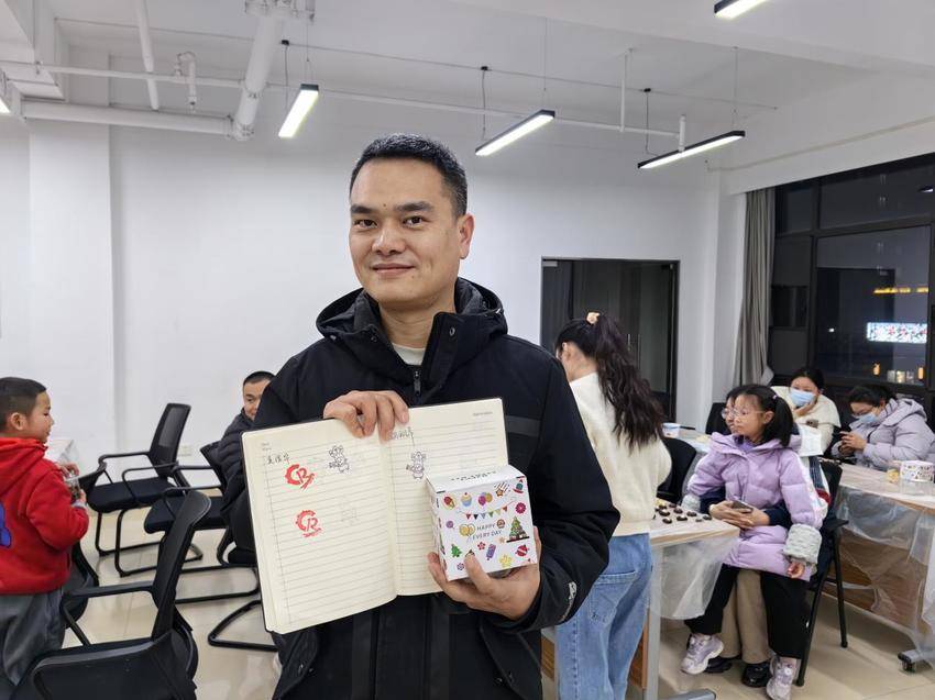 工人村街道“青年夜校”：“烘”出快乐，“焙”感幸福.docx