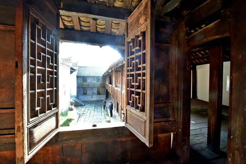 襄阳南漳：陶氏民居 古韵流芳.doc