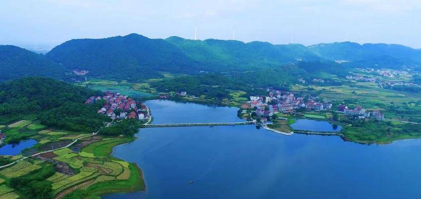 武穴市大法寺镇：打造人水相依的秀美河湖.docx