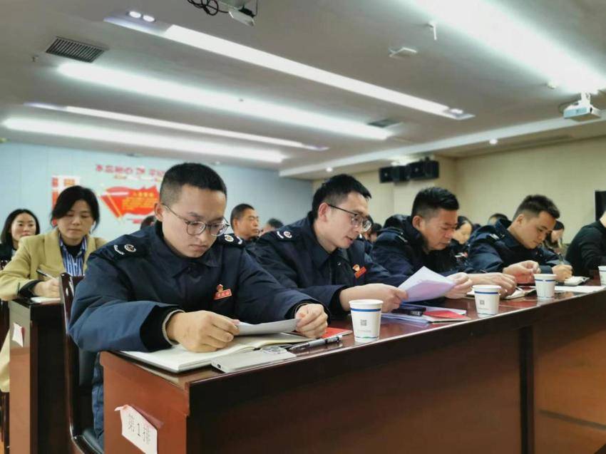 联合主题党日活动：党建引领 税企共建.docx