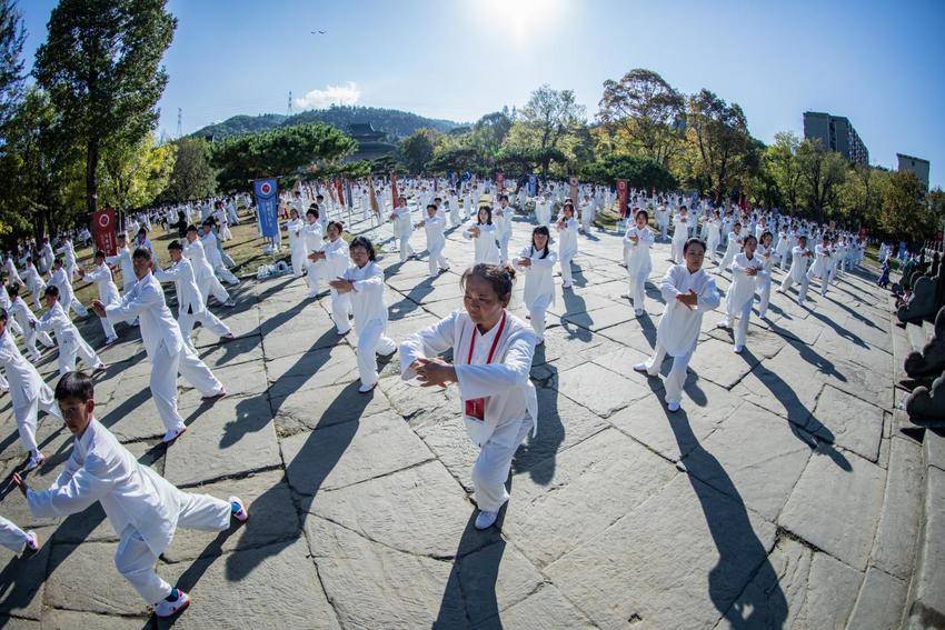 一方上善若水的城10月22日.docx