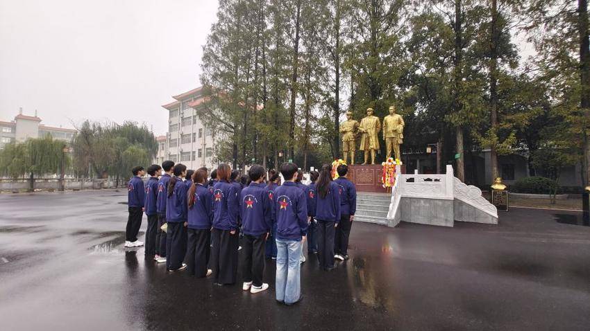 行走的思政课·第五期“青马工程”培训班走进沔阳苏区历史陈列馆.docx