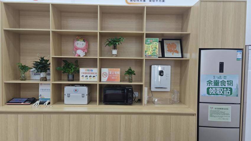 郭婆婆“三迁”玉米摊.docx