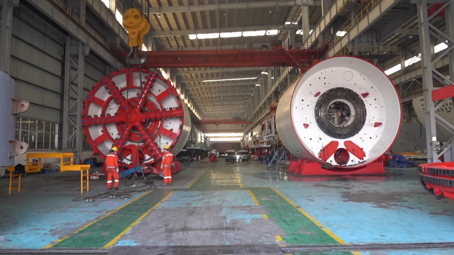 冲刺一季度 奋力全年红 中铁科工铆足干劲忙生产 开足马力赶订单