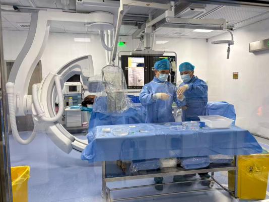 硬件再进阶！潜江市中心医院新DSA血管造影机顺利通过验收并正式启用（修改后）.docx