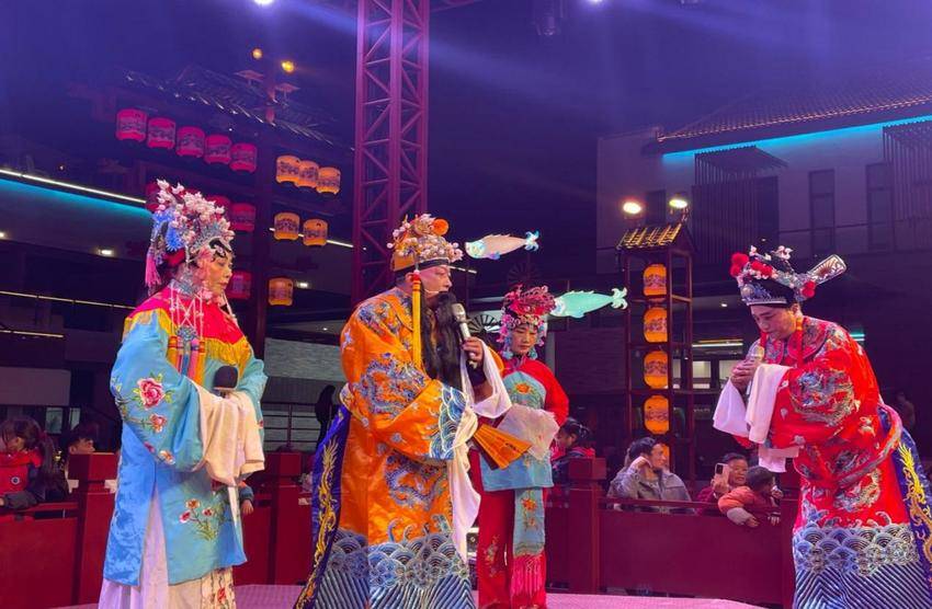 来武当过大年太极之夜.docx