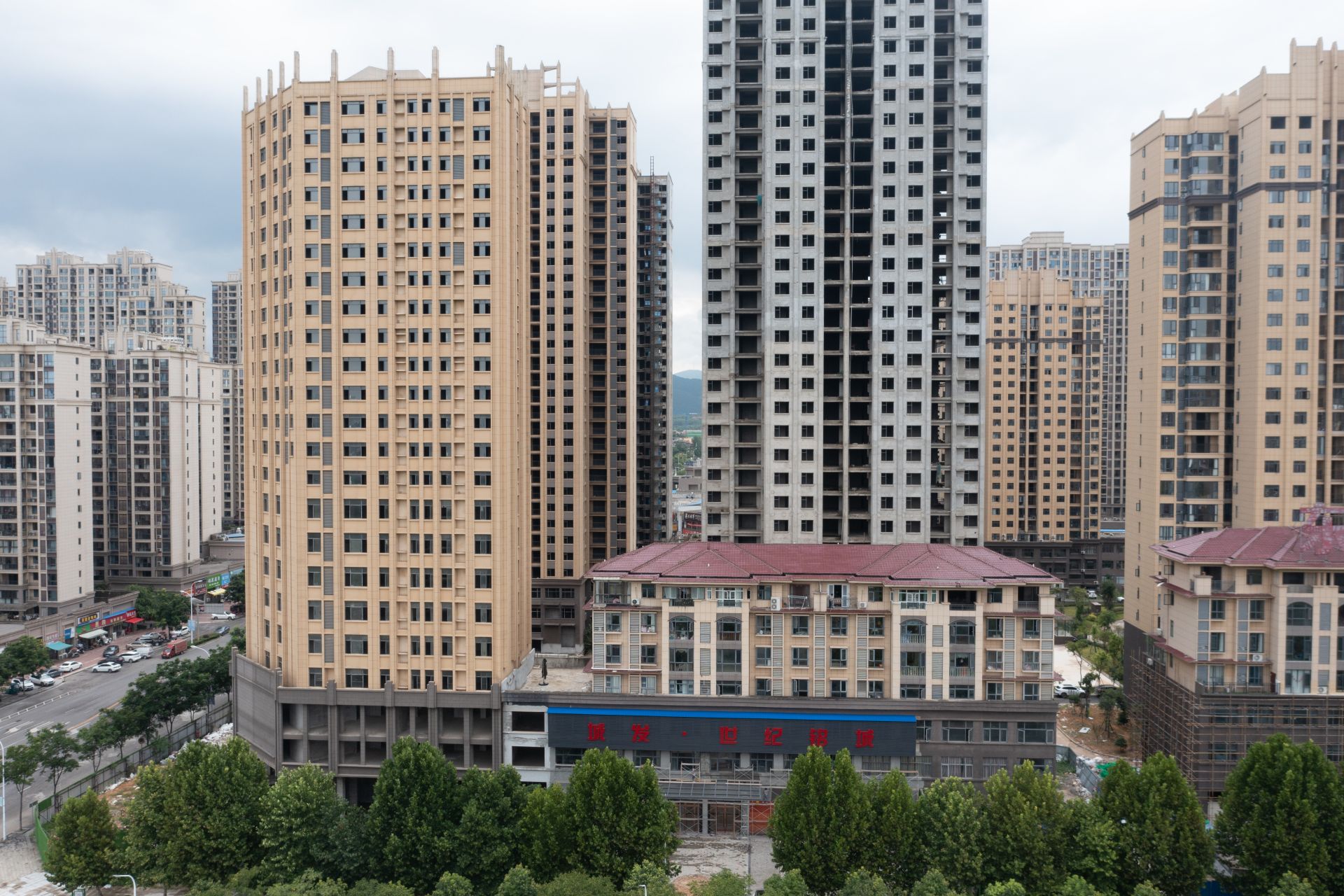 铭城永运地产