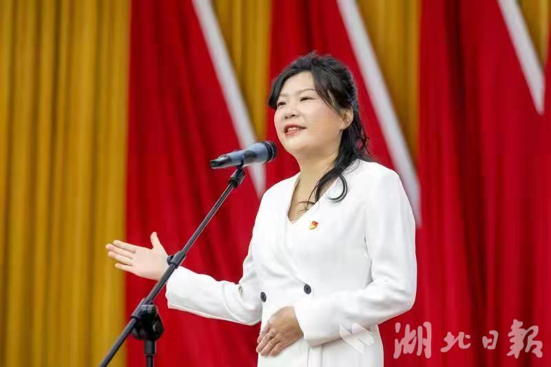 云梦县城关镇党委宣传干事