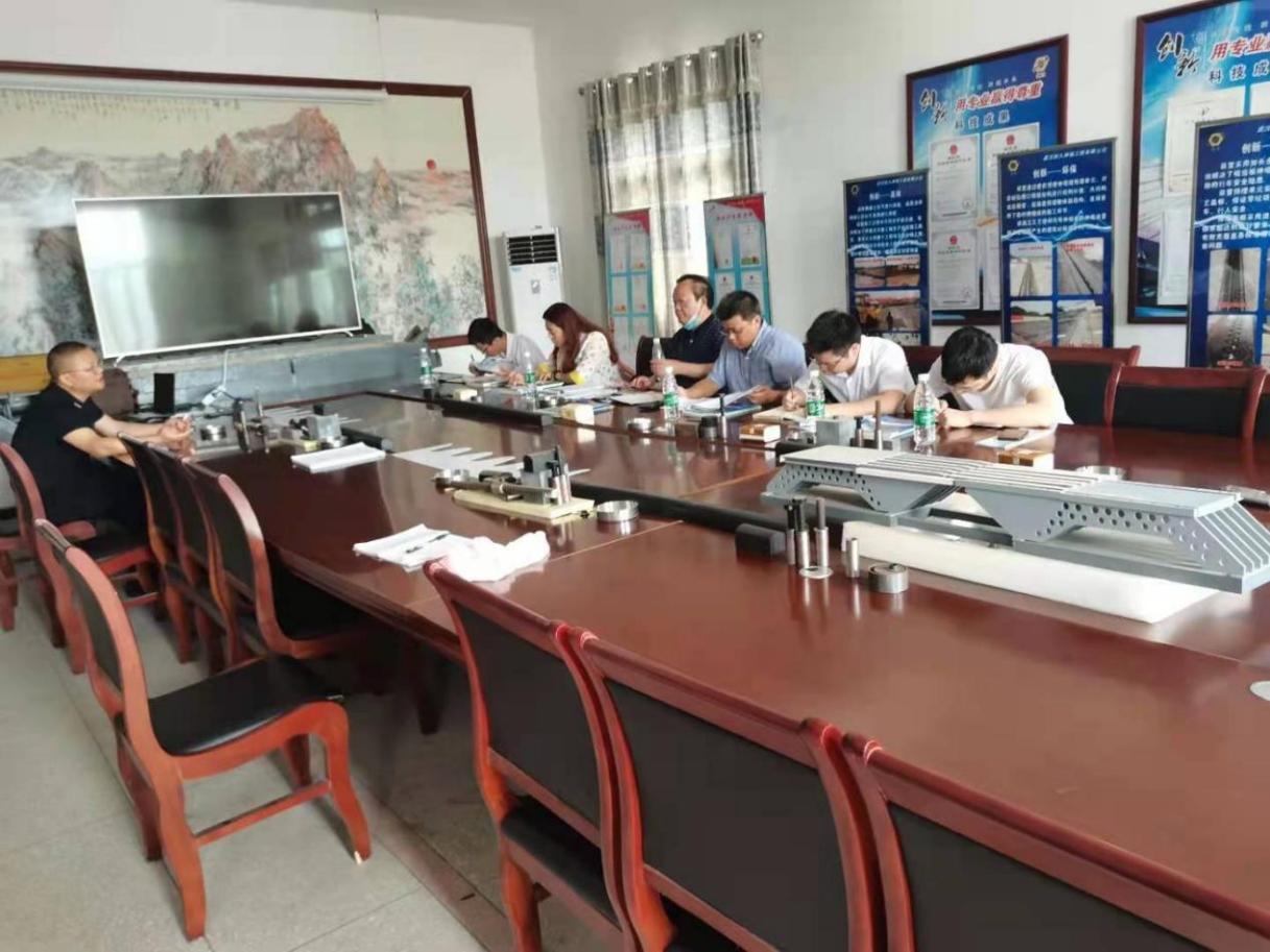 4_持续优化营商环境  助力江夏经济高质量发展(1).docx