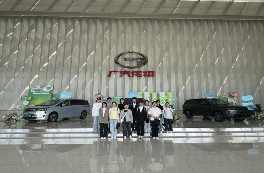 竞赛成果筑基，校企实践破局！三峡大学科技学院英语教学开启产教融合新章 (2).docx