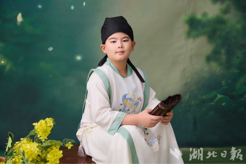 403班文锦煊《告别与开始——友谊》.docx