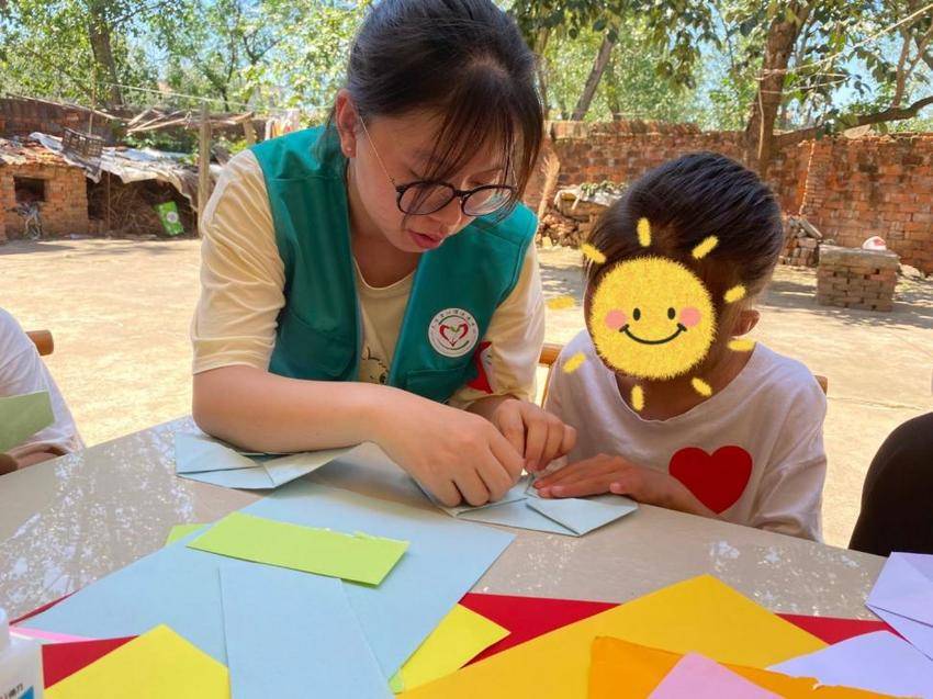 湖北文理学院三下乡：七彩实践点亮龙王镇.docx