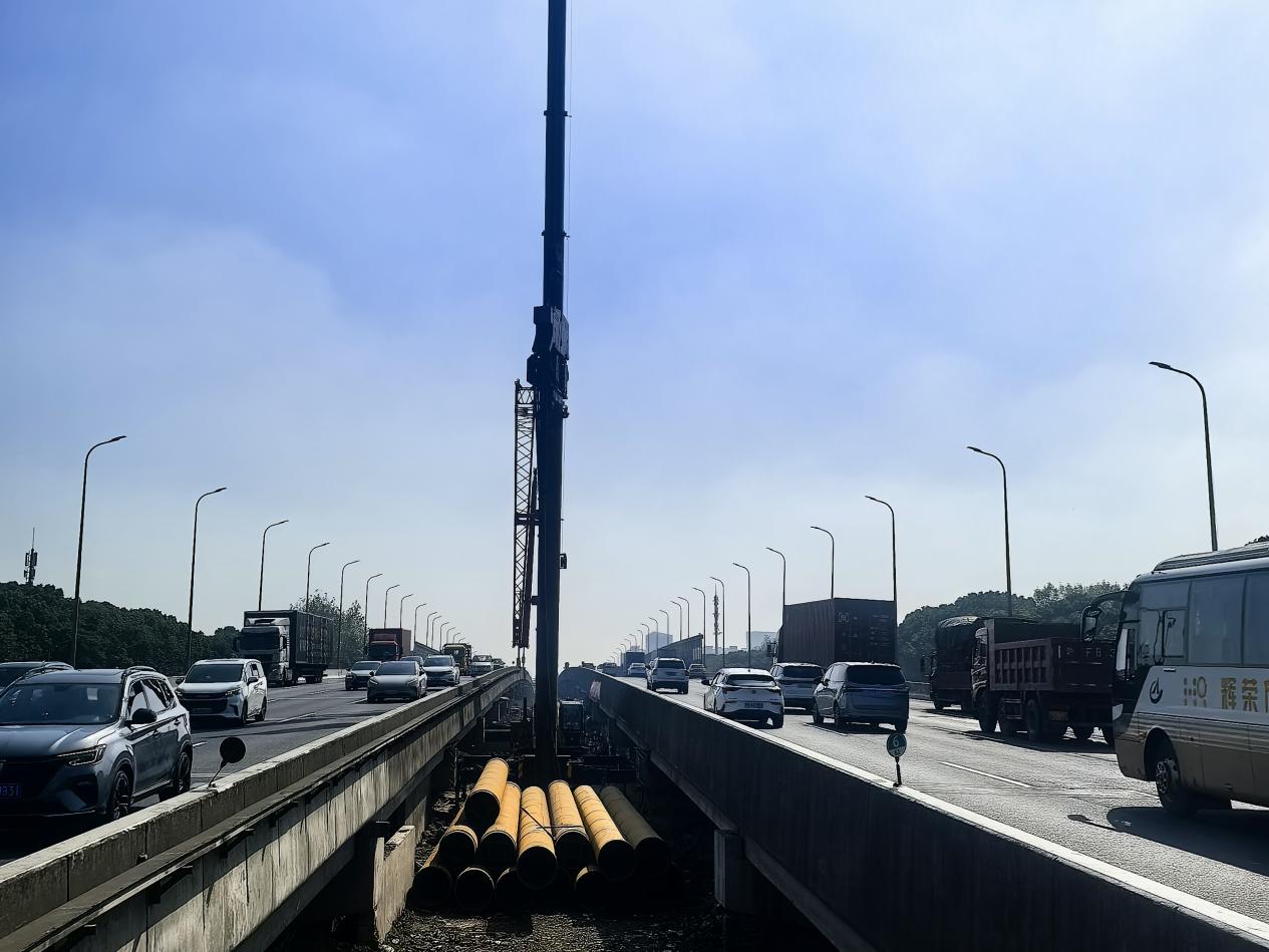 【交通强国】上海外环西段交通功能提升工程正式开工.docx