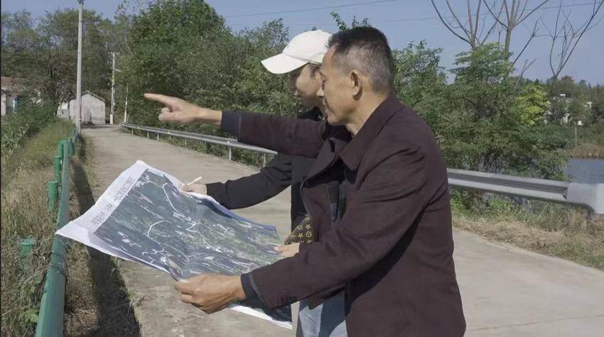 安陆市接官乡推行“三三”模式  高效完成非承包地确权工作.docx