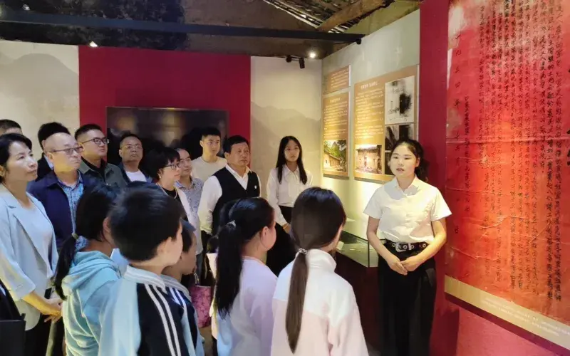 郧西国庆中秋文旅市场火火火(2).docx