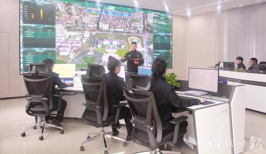 （鄂州市公安局基础管控中心）