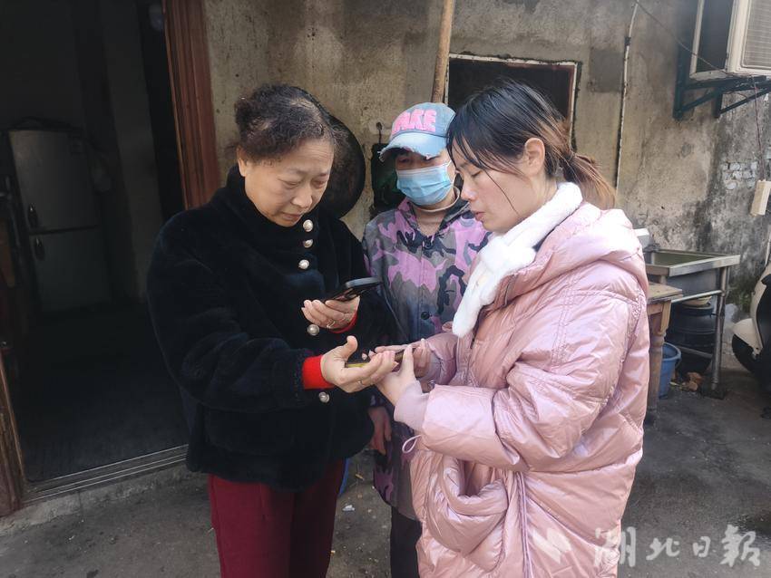 犬伤起矛盾，社区调解化干戈.docx