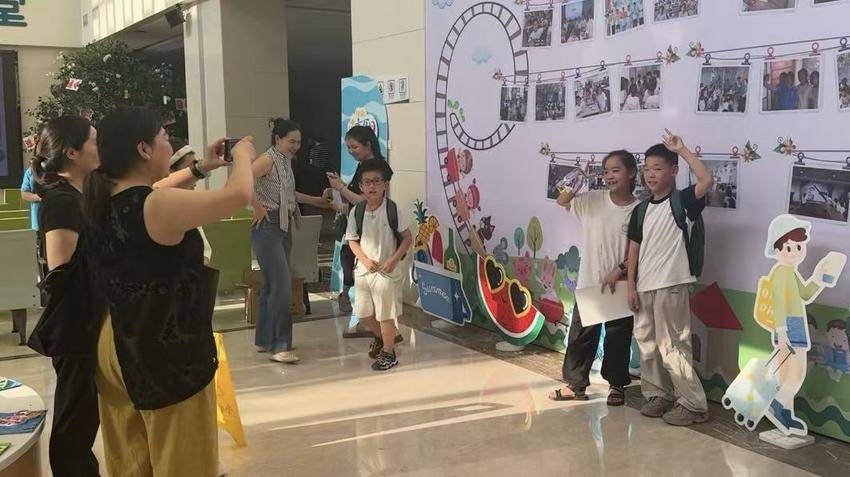 仁心育童心，家爱暖杏林——钟祥市人民医院子女暑期夏令营圆满收官(1).docx