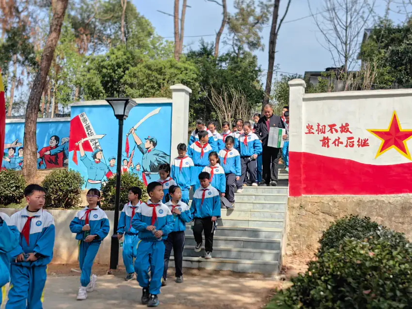 茗山乡：缅怀先烈寄哀思，红色精神永传承.docx