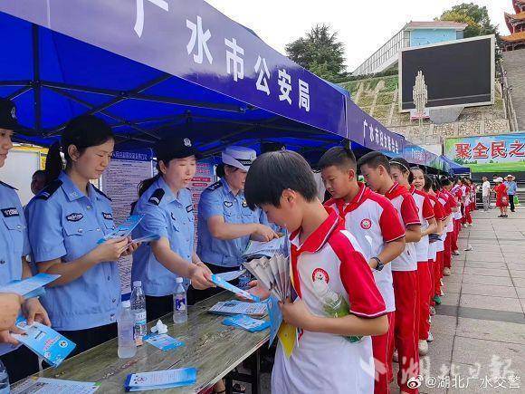 广水交警：守一城“烟火”护一夏“平安”