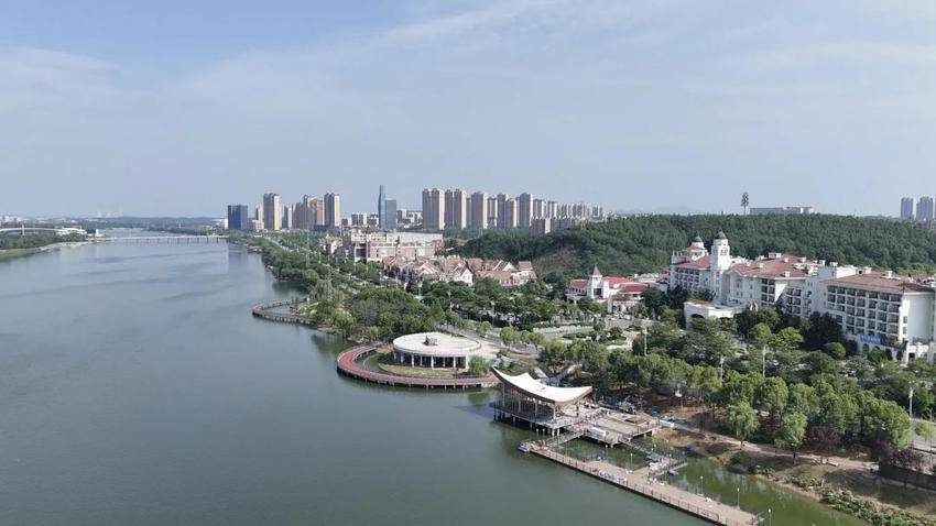 8����԰Ϊ�� �������¡���������ʡ���й�԰���µ��Ͱ��� ����ƪ(1)(2)(4).docx